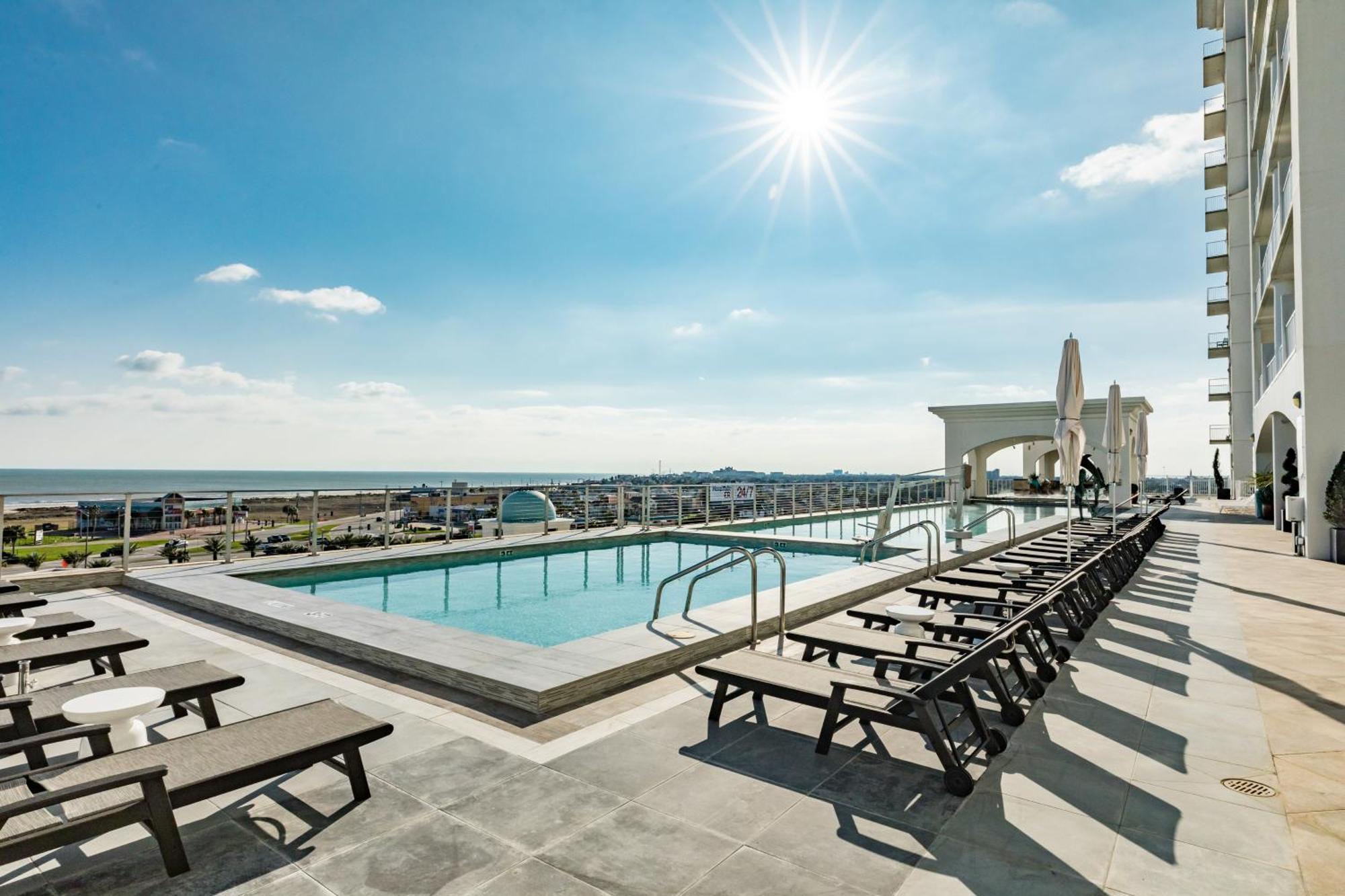 Emerald By The Sea Retreat Галвестон Номер фото