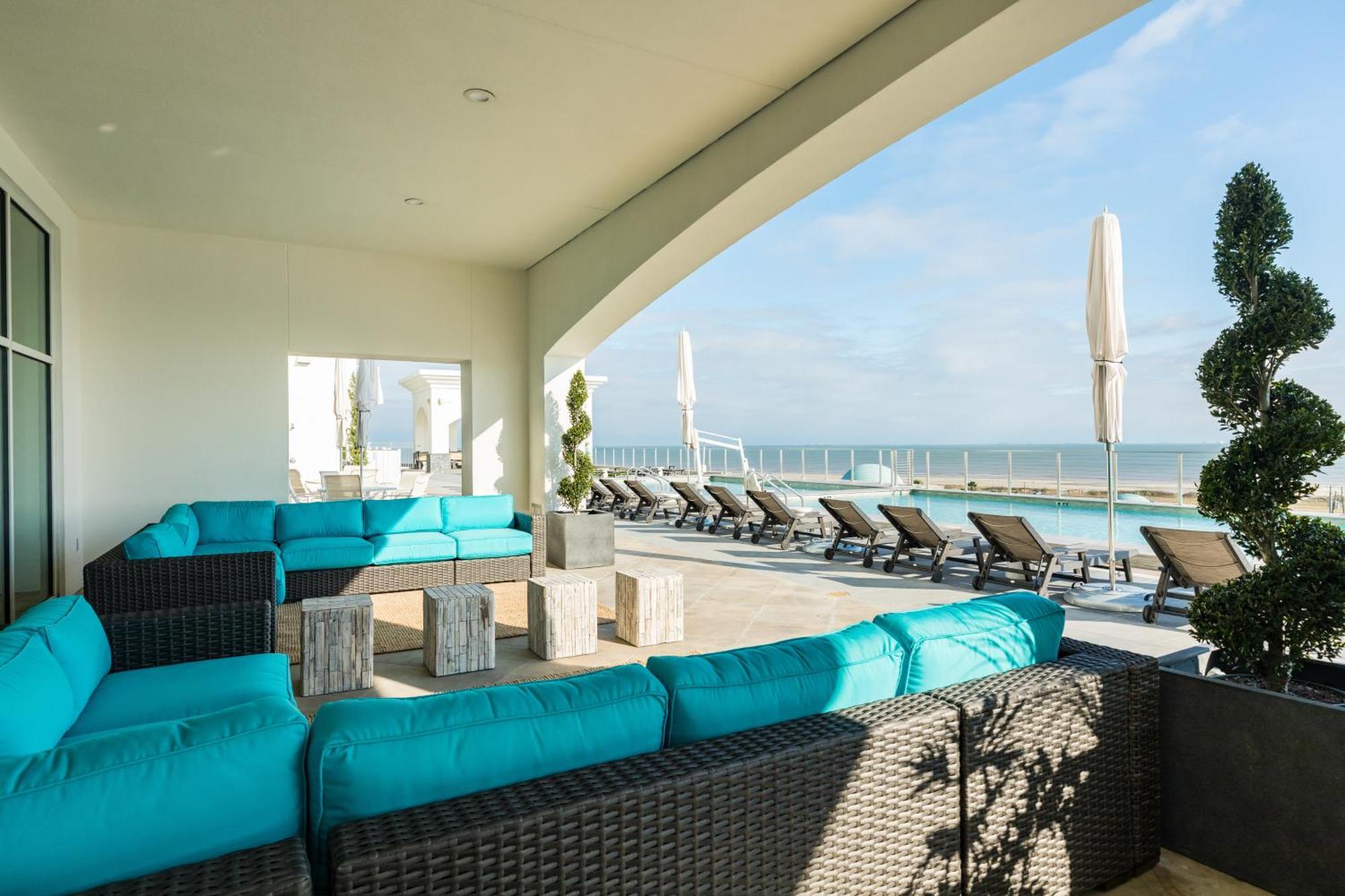 Emerald By The Sea Retreat Галвестон Номер фото